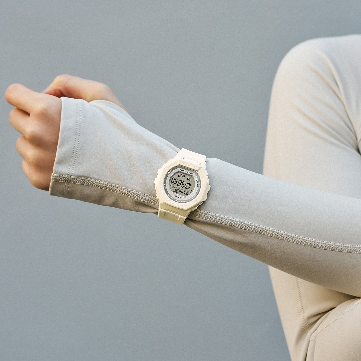 Casio GMDB300-7 | G-SHOCK DIGITAL White