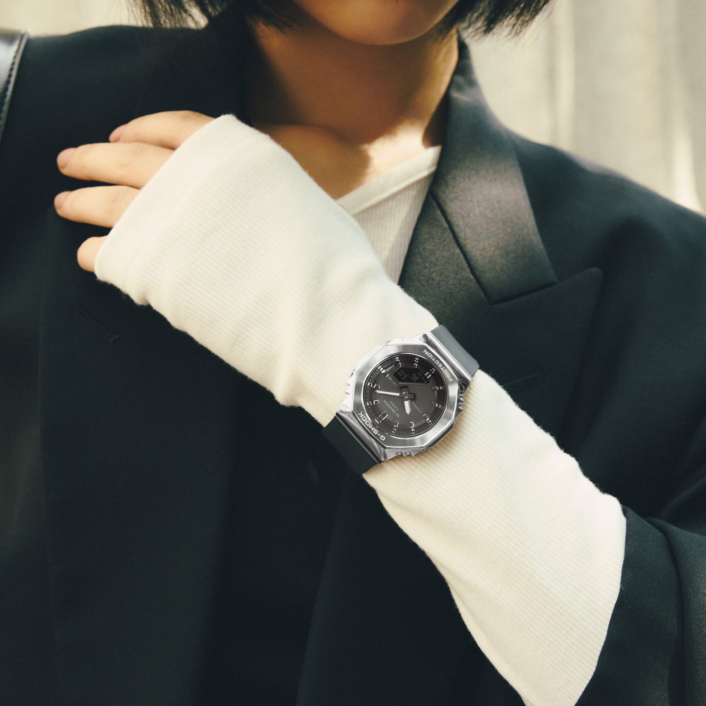 Casio GMS2110-1A1 | G-SHOCK ANALOG-DIGITAL Silver