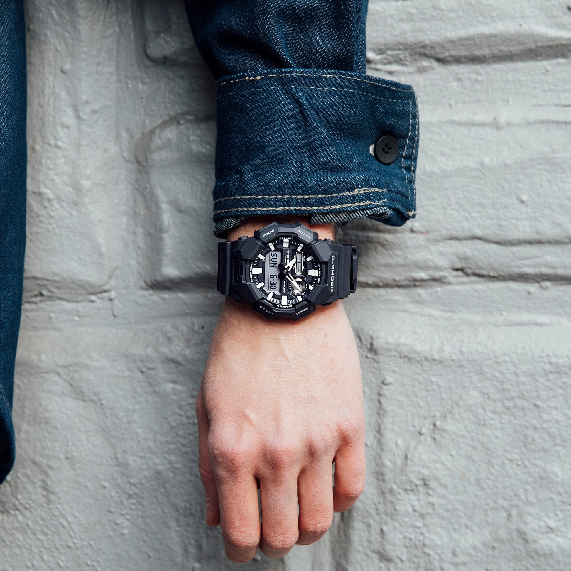 Casio GA010-1A | G-SHOCK ANALOG-DIGITAL Black