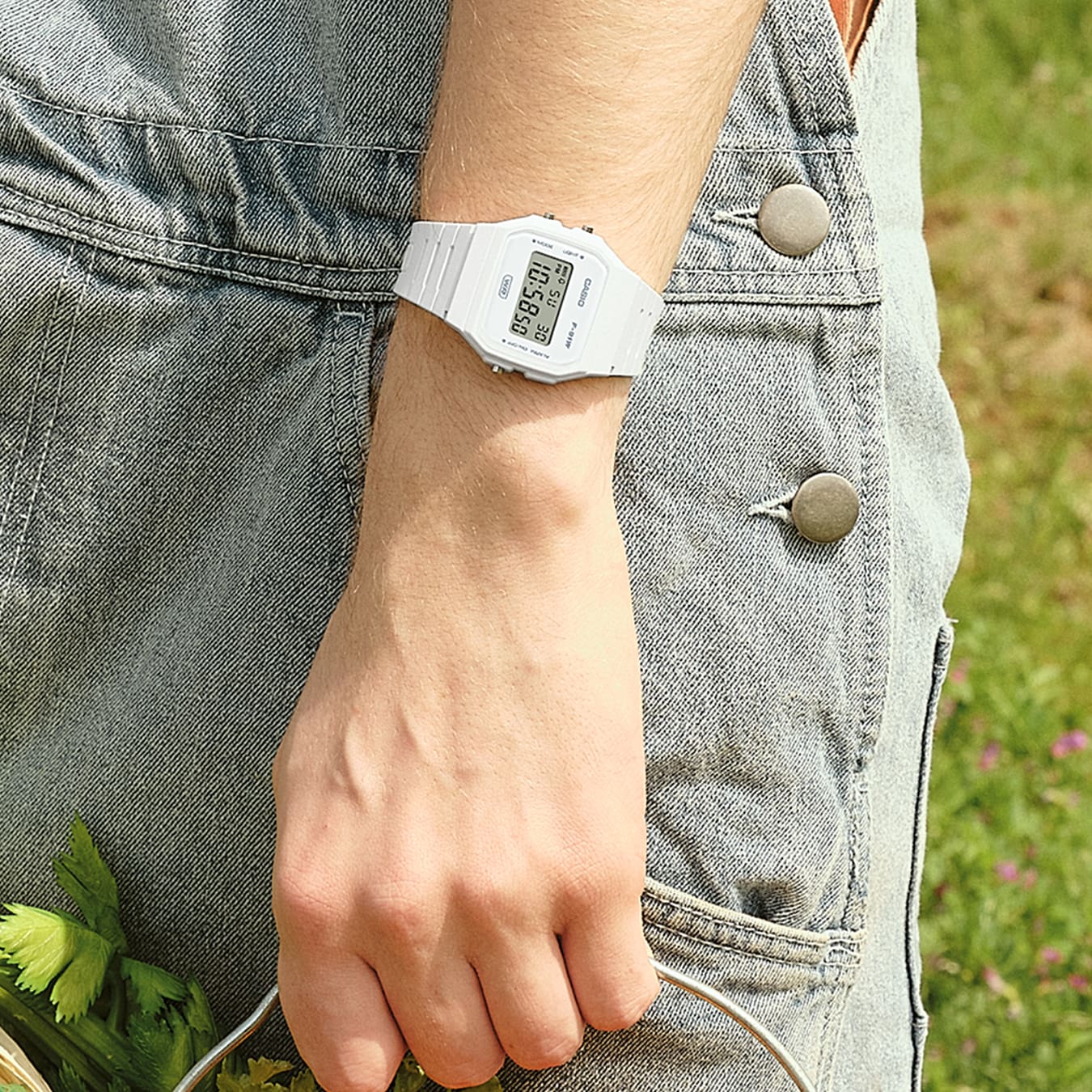 Casio F91WB-7A | POP White