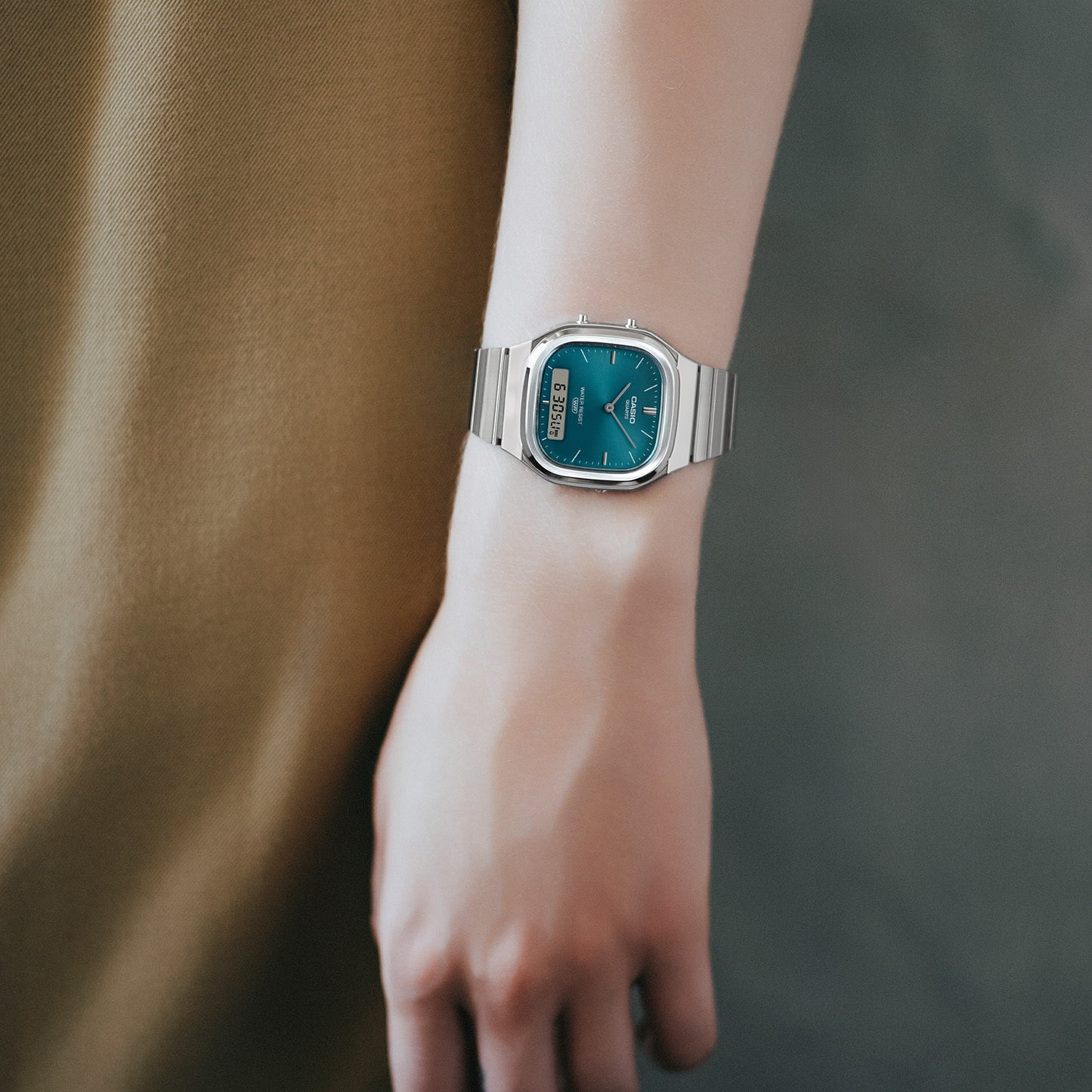 Casio AQ240E-3A | Vintage Analog-Digital Watch, Blue-Green Dial