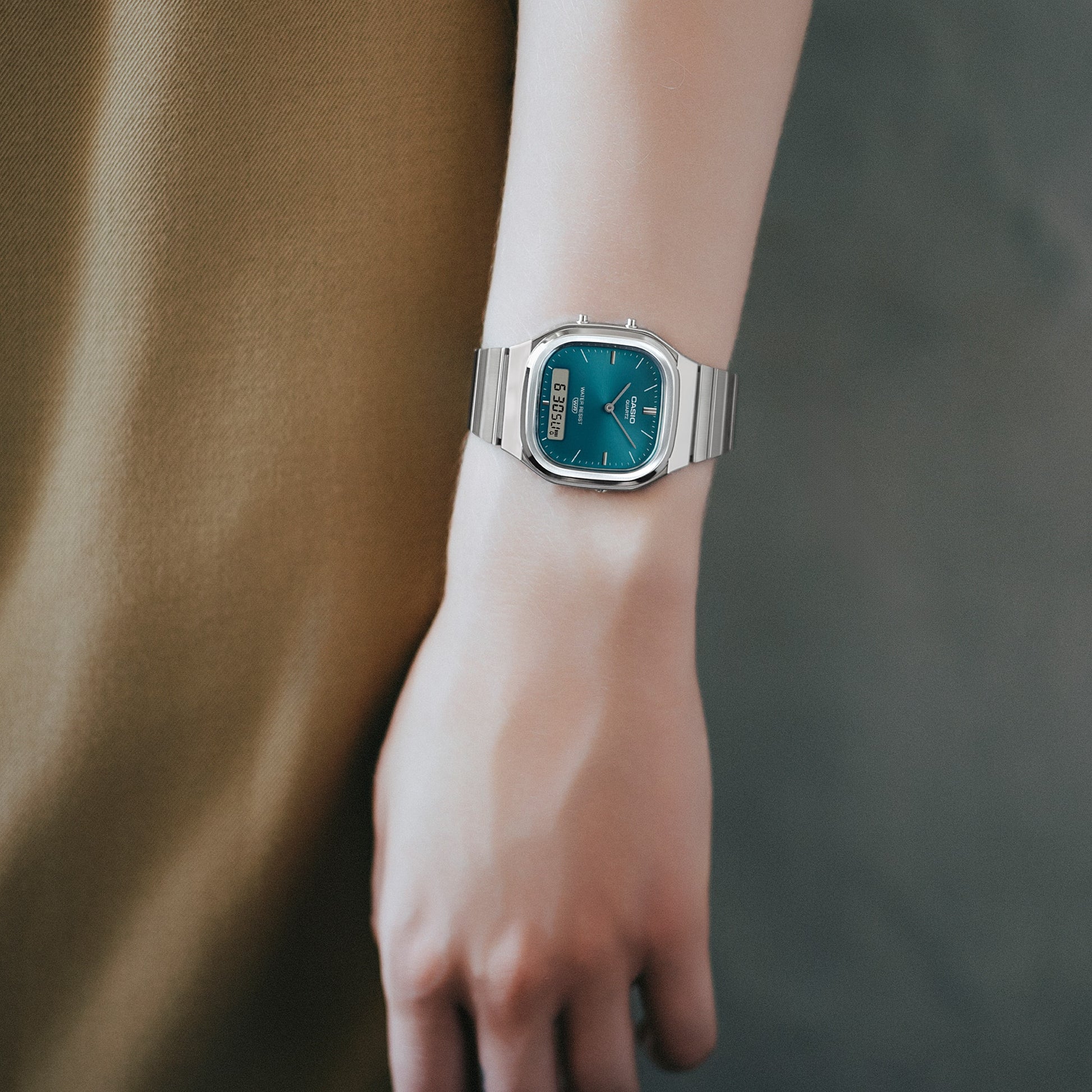 Casio AQ240E-3A | Vintage Analog-Digital Watch, Blue-Green Dial