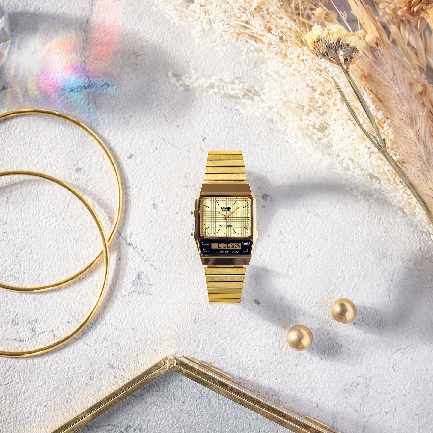 Casio AQ800EG-9A VINTAGE Gold