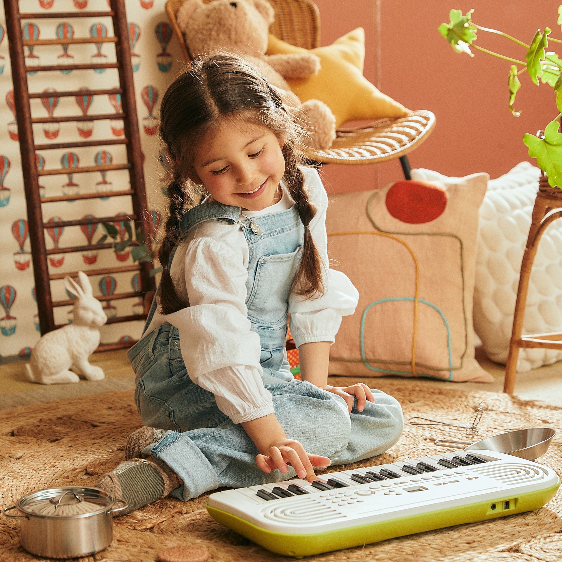Casio SA-50 | White and Green Mini Keyboard for kids