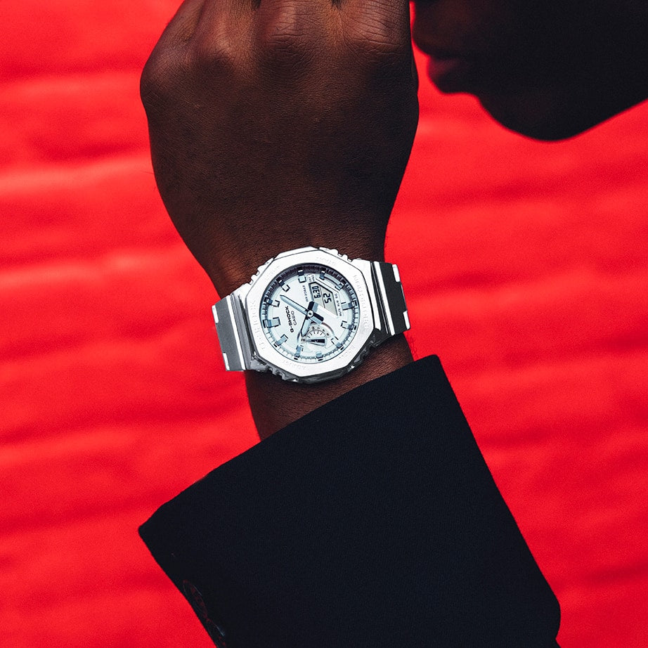 Casio GM2110D-7A | Metal G-SHOCK: Casio Silver Watch | Casio G-SHOCK